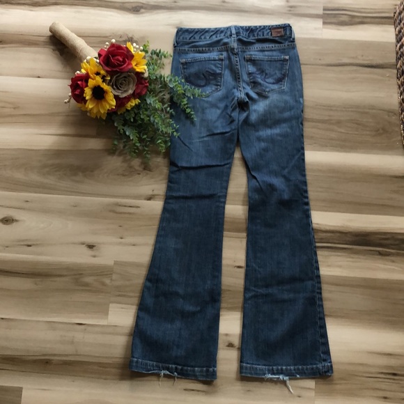 Express X2 Fit and Flare jeans-size 0 - Picture 2 of 6